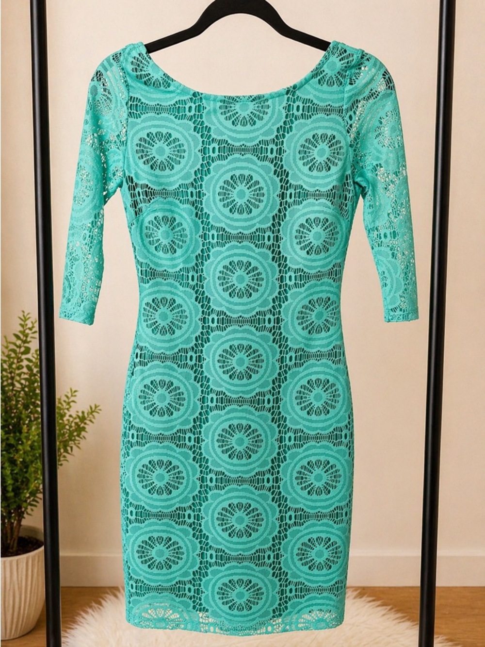 Green Lace Dress | Open Back V-Neck | Sexy Date Night / Cocktail Dress